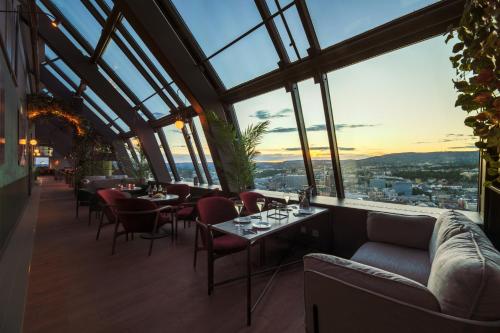 3- Radisson Blu Plaza Hotel, Oslo 3- Radisson Blu Plaza Hotel, Oslo